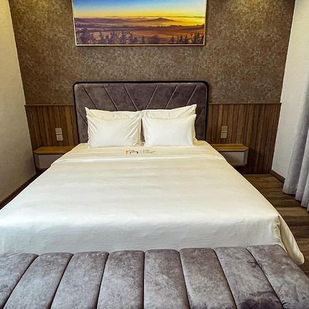 The Malibu Hotel Saigon Хошимин Екстериор снимка